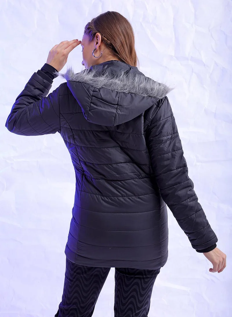 مرفوعة Women Slim Fit Solid Puffer Jacket