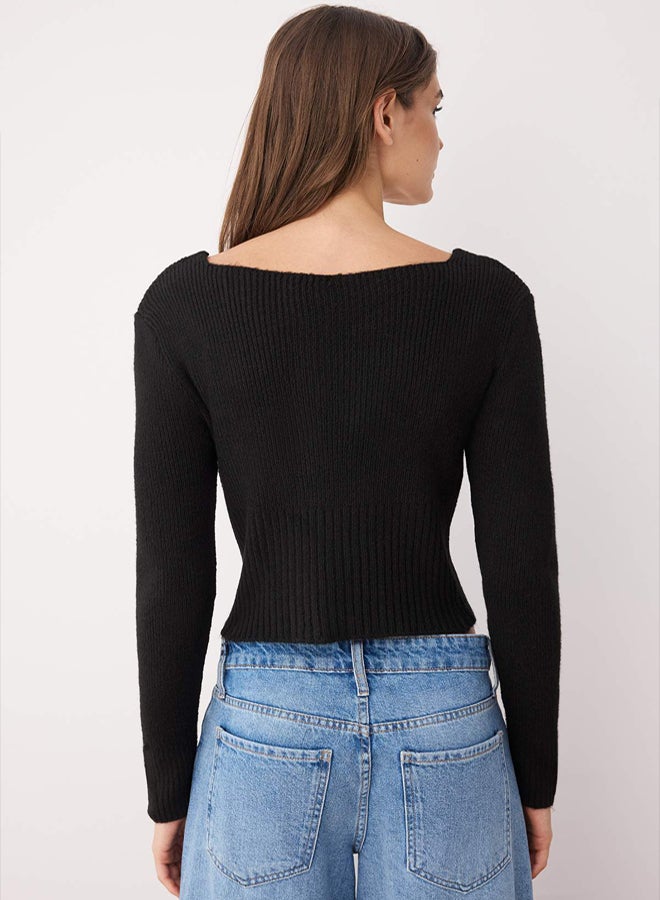 trendyol Black Crop Square Neck Knitwear Soft Texture Fitted/Body Hugging Cardigan - Image 4