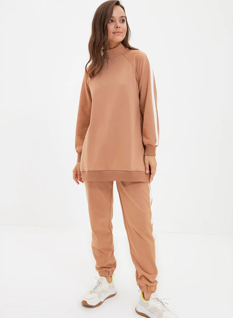 trendyol Stripe Detail Crew Neck Top & Pants Set