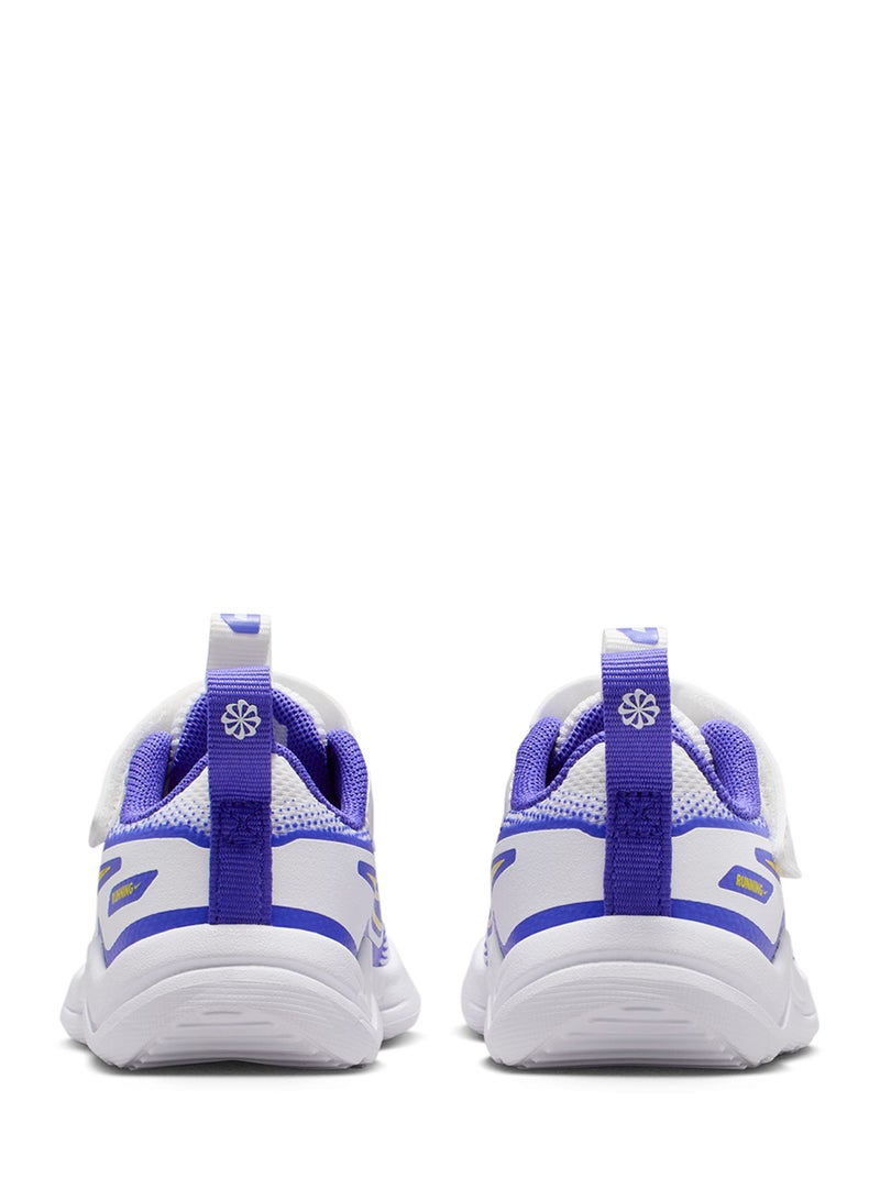 نايكي حذاء رياضي للأطفال Cosmic Runner Td  - Image 4