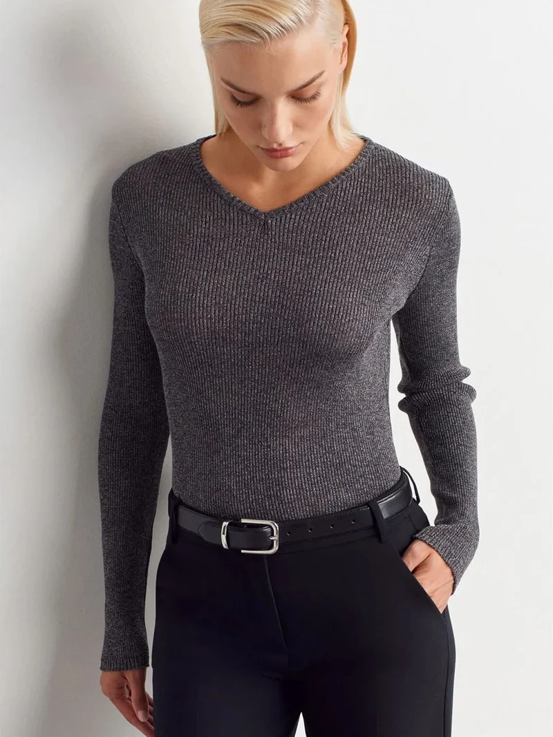 ديلفين Dilvin Women's Slim Fit V-Neck Ribbed Sweater