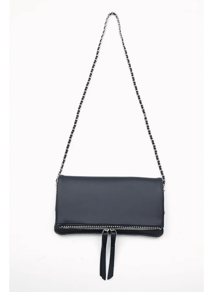 وي كرييت Black Chain Trim Convertible Clutch by WECRE8