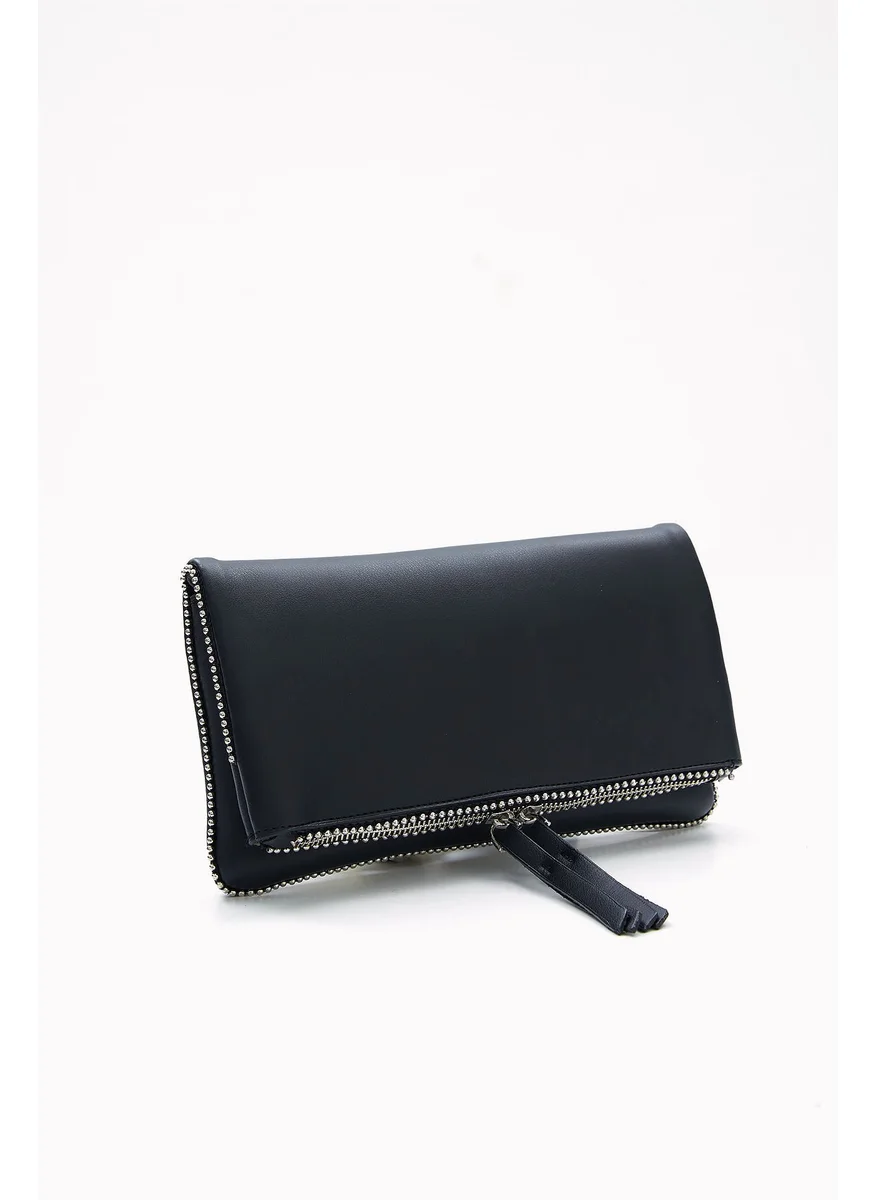 وي كرييت Black Chain Trim Convertible Clutch by WECRE8