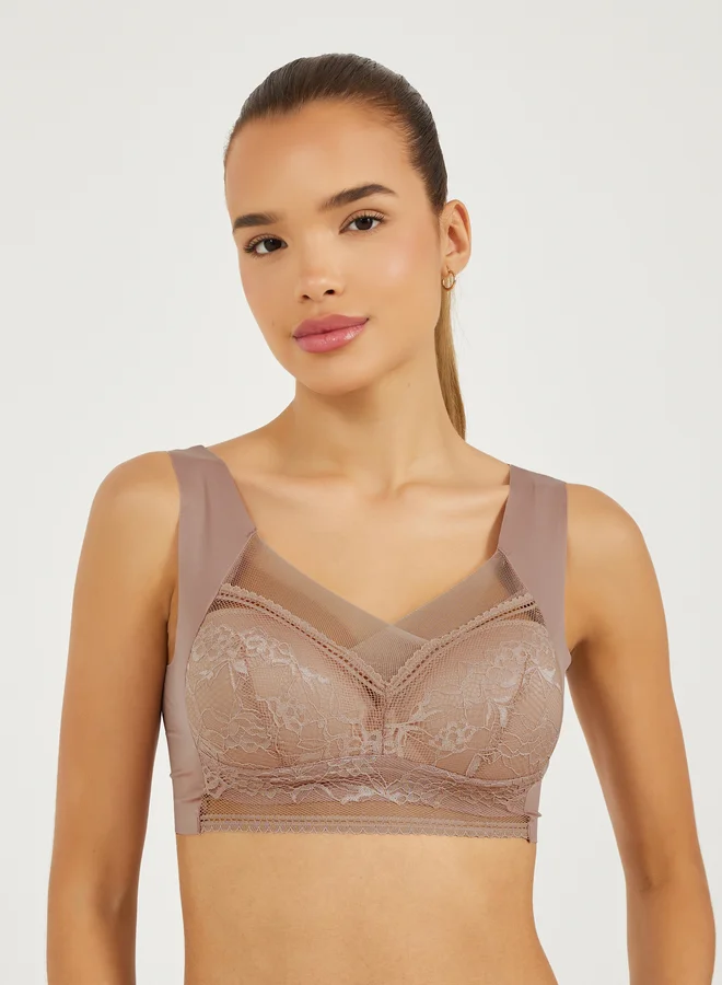 Styli Pack of 3 - Padded Non-Wired Full Support Mesh Front Lace Cup Crop Top
