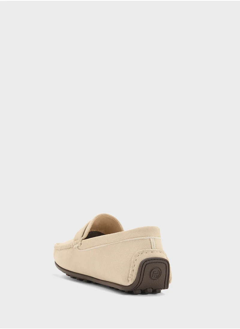 روبرت وود Faux Suede Loafers
