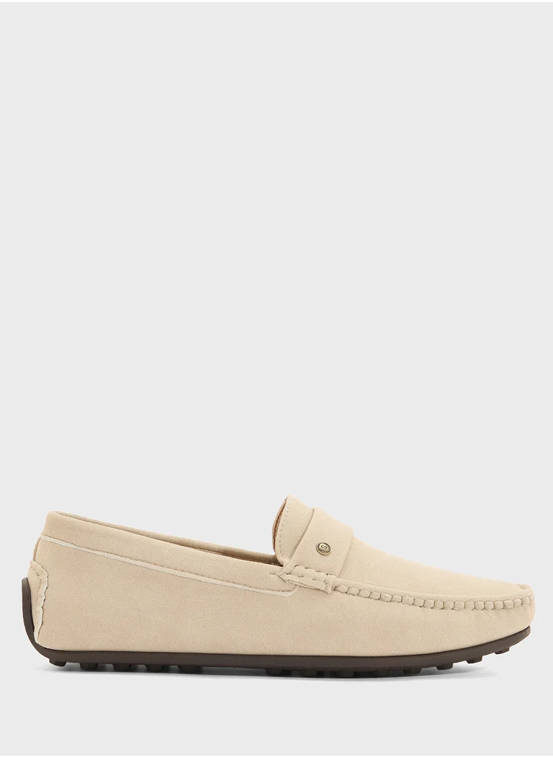 روبرت وود Faux Suede Loafers