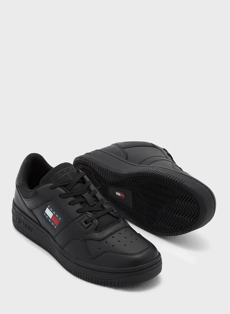 TOMMY JEANS Retro Low Top Sneakers