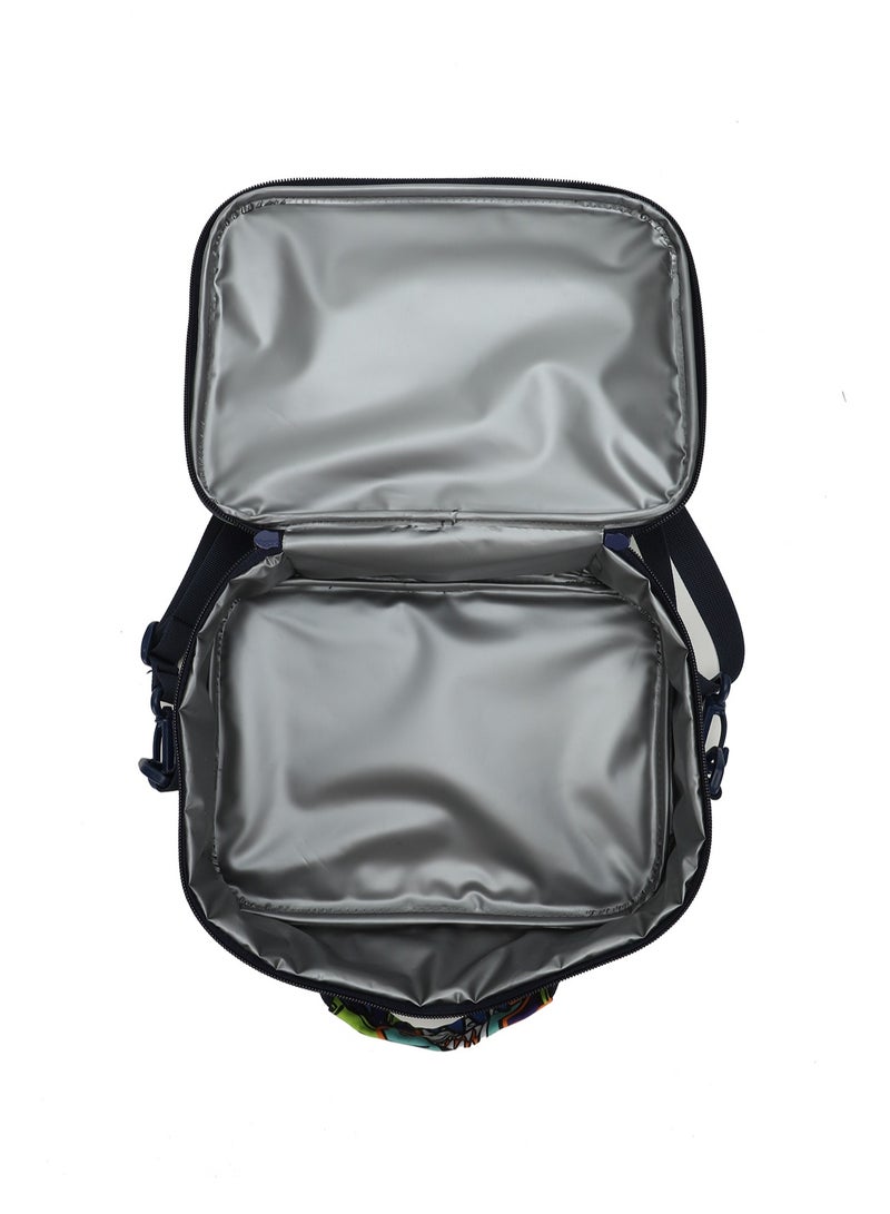 CUBS Shark Print Waterproof lunch bag with removable shoulder strap carrying your favorite meals to school, work or while traveling - Image 4