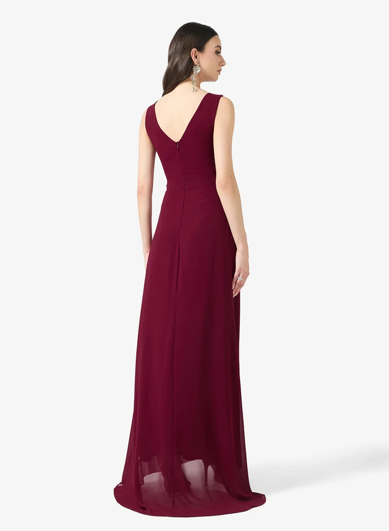 تي اف ان سي فستان ماكسي بدون أكمام من دوبي المنسوج