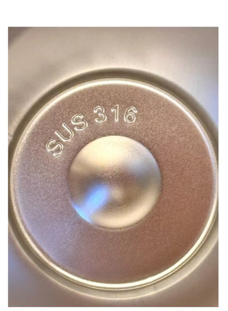 سميج كوب SMEG سعة ٥٥٠ مل من الفولاذ المقاوم للصدأ - ترمس قهوة سفري أبيض فاخر معزول بالتفريغ من مادة ٣١٦، مناسب للطعام - Image 4