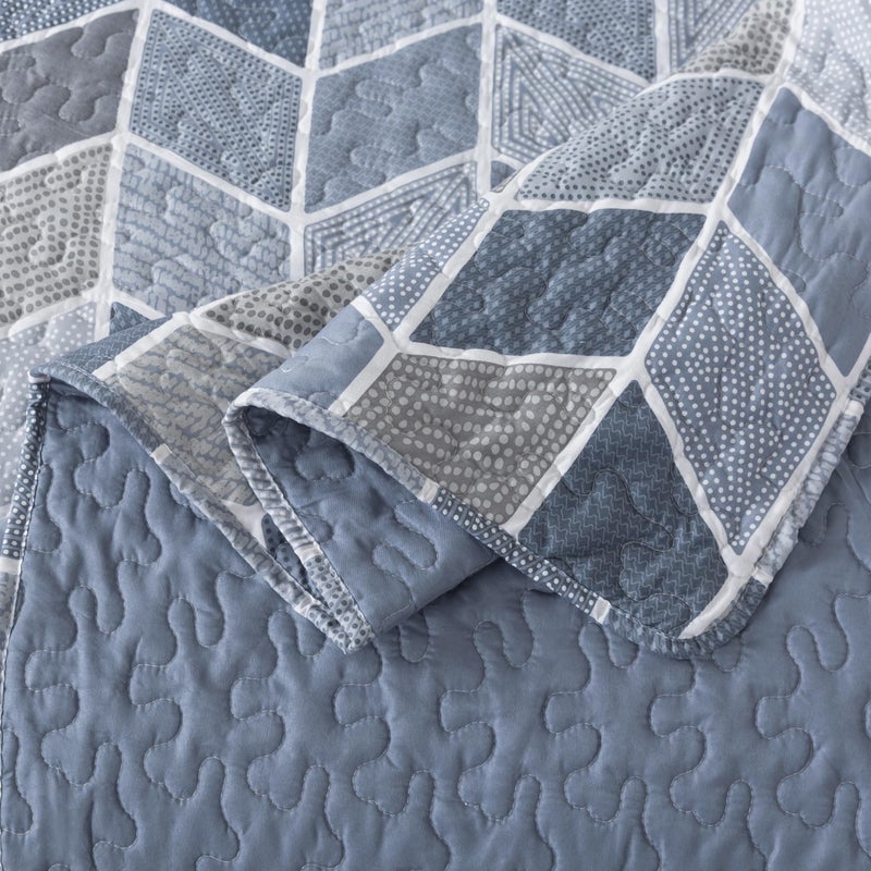 SLPR Blue and Gray Chevron Heather Quilt Set - King Size with 2 Shams, Elegant Lightweight Quilted Coverlet, Soft Bedding for All Seasons, Modern Farmhouse & Coastal Bedroom Decor - Image 5