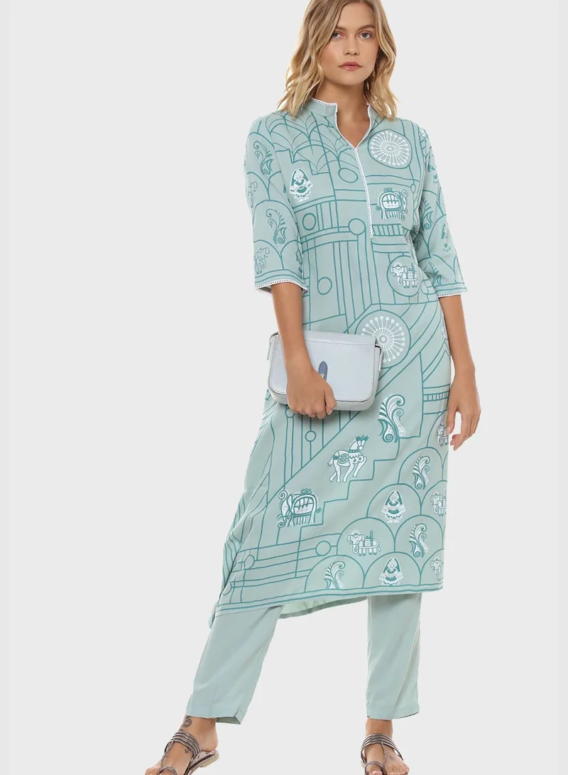 Instafab Printed Kurti and Pant Set