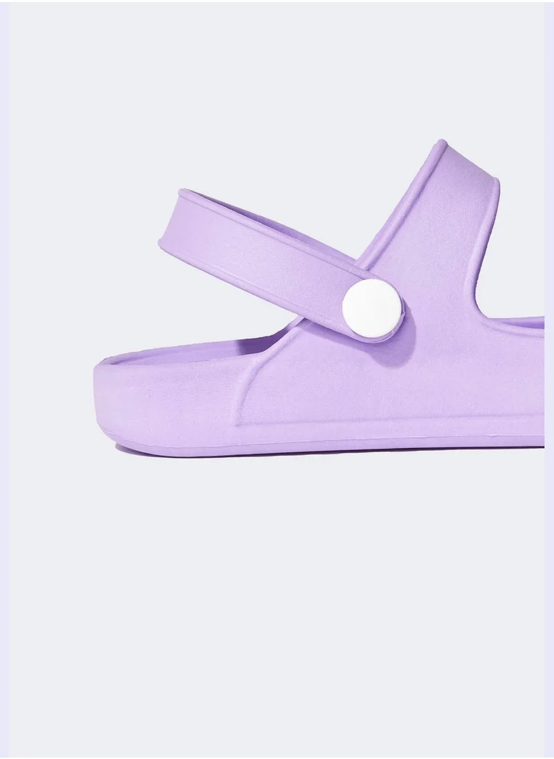 ديفاكتو Basic Double Banded Sandals