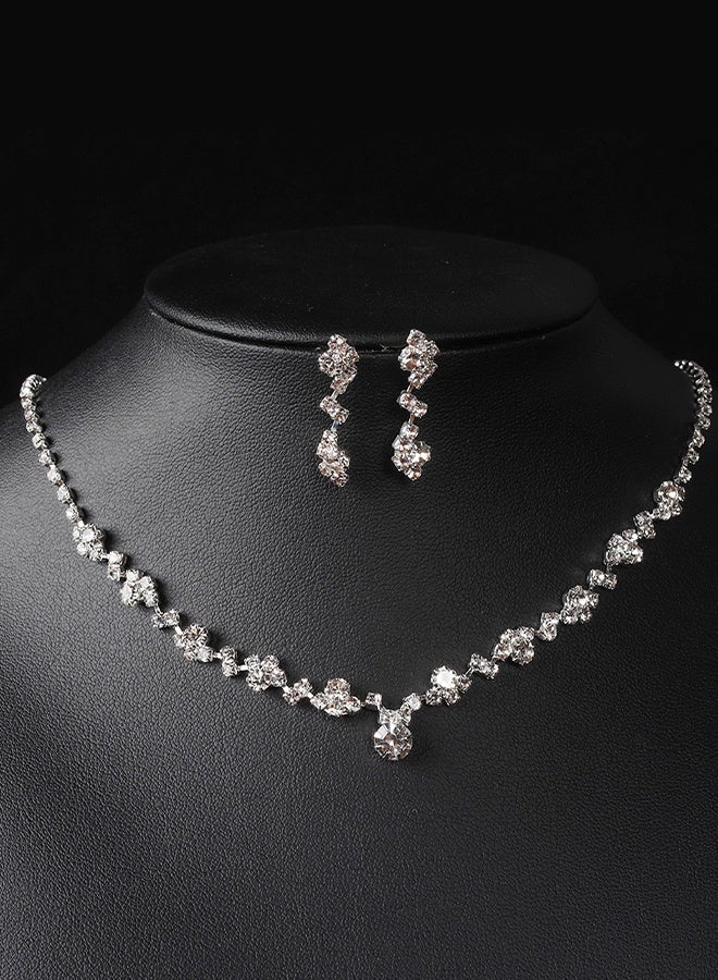 DUNISO 4 Pcs Silver Rhinestone Jewelry Set for Women Glitter Evening Clutch Envelope Purse Wavy Design Necklace Earrings Bracelet Set for Ladies Dinner Party Date Wedding - Image 5