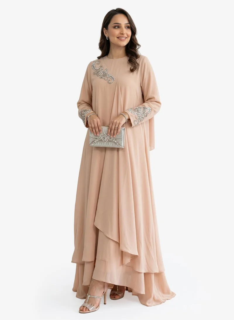 خزانة عباية مزخرفة