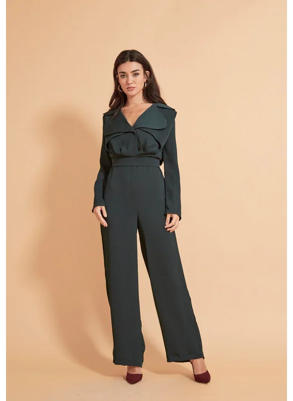 ذوق Relaxed Notched Collar Jumpsuit