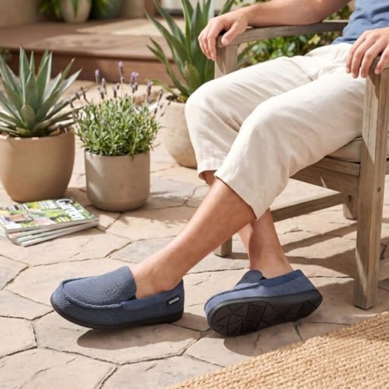 ULTRAIDEAS Men's Moc-Toe Slippers Loafer House Shoes Indoor Outdoor Memory Foam with BreathableandWarm Knit Upper - Image 4