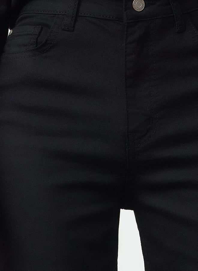 trendyol جينز ضيق عالي الخصر أسود مع فتحة - Image 3