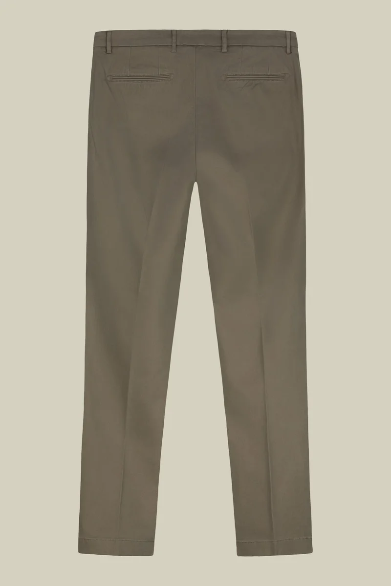 Doppelganger Beige Classic men's chinos in regular fit with stretch twill construction - Beige for Men | Best Price UAE