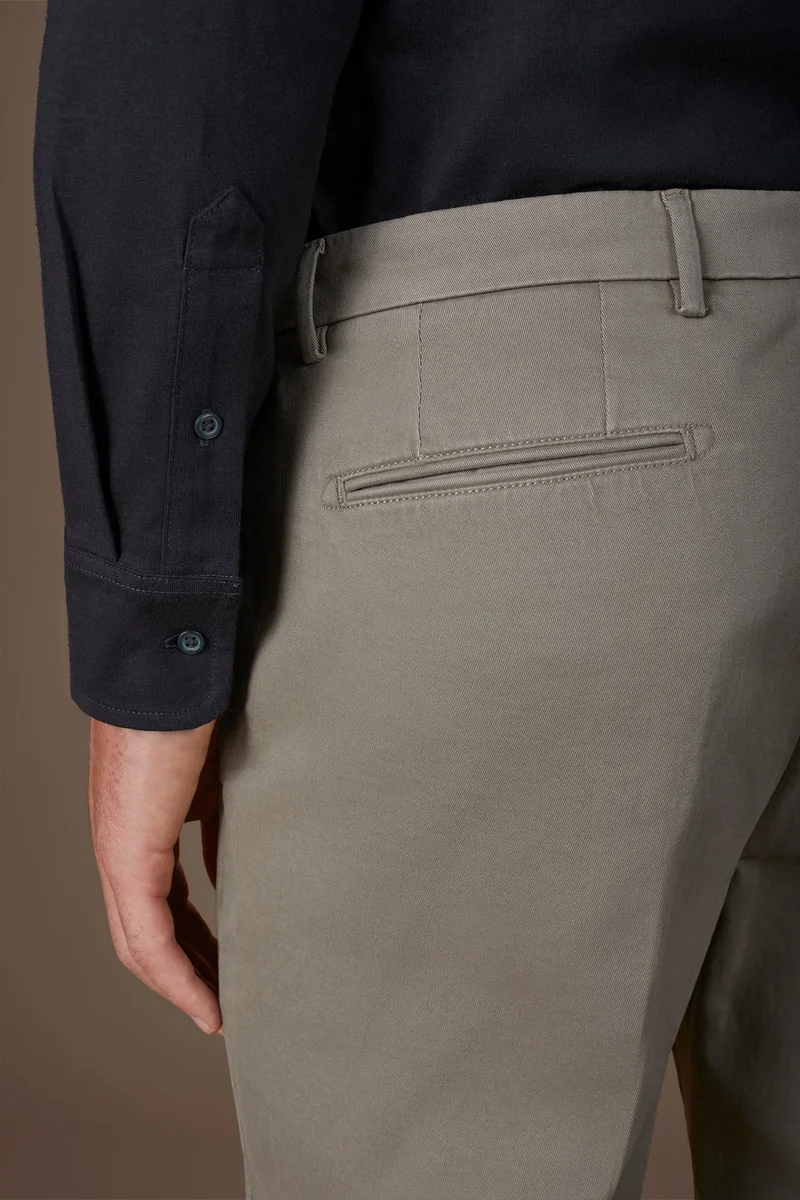Doppelganger Beige Classic men's chinos in regular fit with stretch twill construction - Beige for Men | Best Price UAE