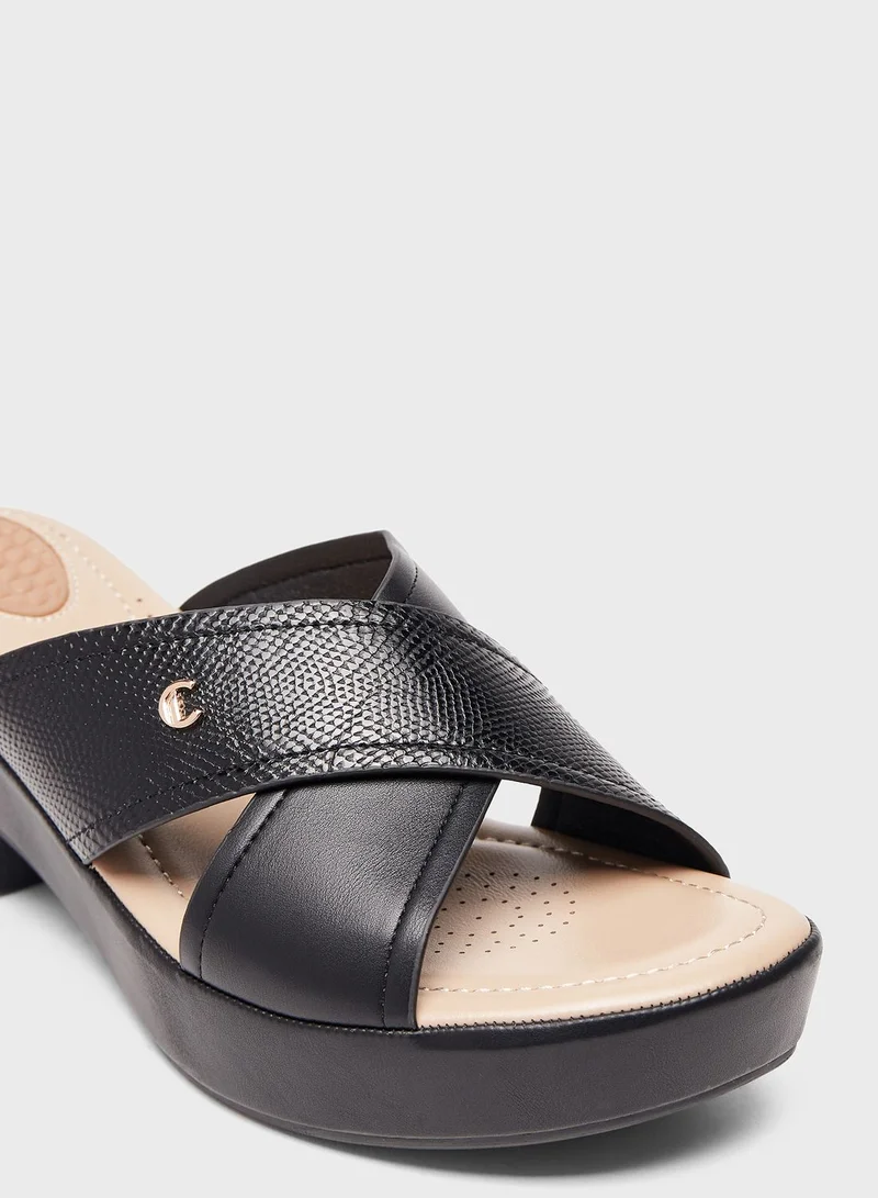 لو كونفورت Block Heel Sandals