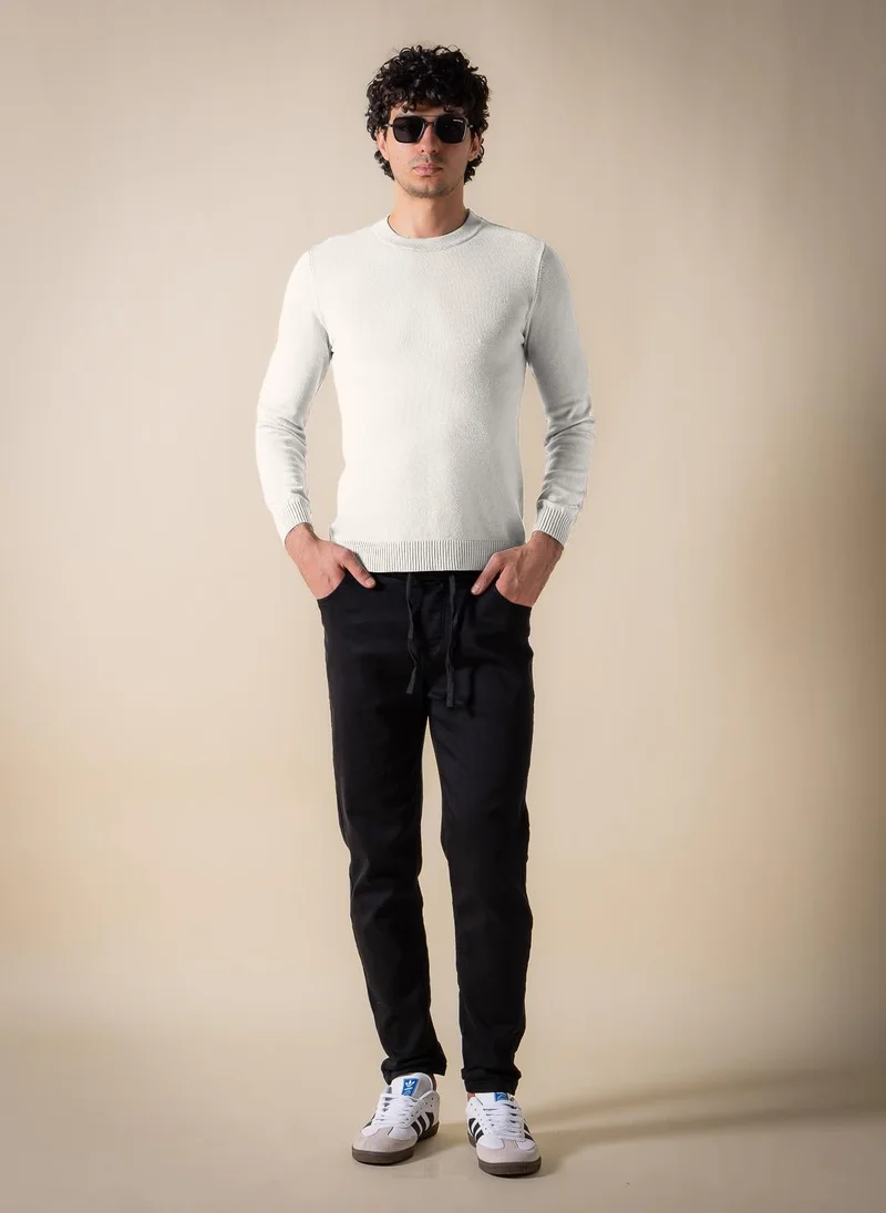 Shapes White KNITTED SLIM SWEATER for Men | Best Price UAE