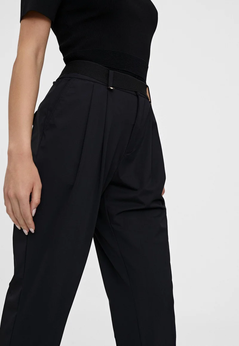 Lola Casademunt Cropped trousers with turn-up hems