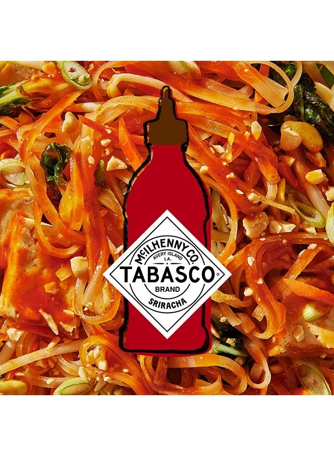 Tabasco ® Brand Sriracha Sauce, Medium Hot Sauce, Easy-to-Squeeze Bottle, Thai-Style with Louisiana Twist, Rich & Bold Flavor, Great on Stir-Fry, Teriyaki, & More, 20 Oz (Pack of 1) - Image 4