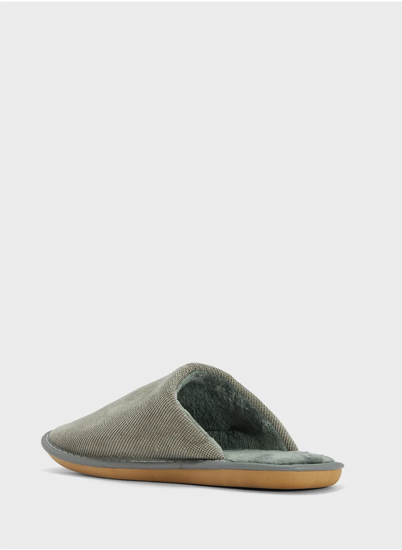 سفنتي فايف Cozy Mule Home Slippers