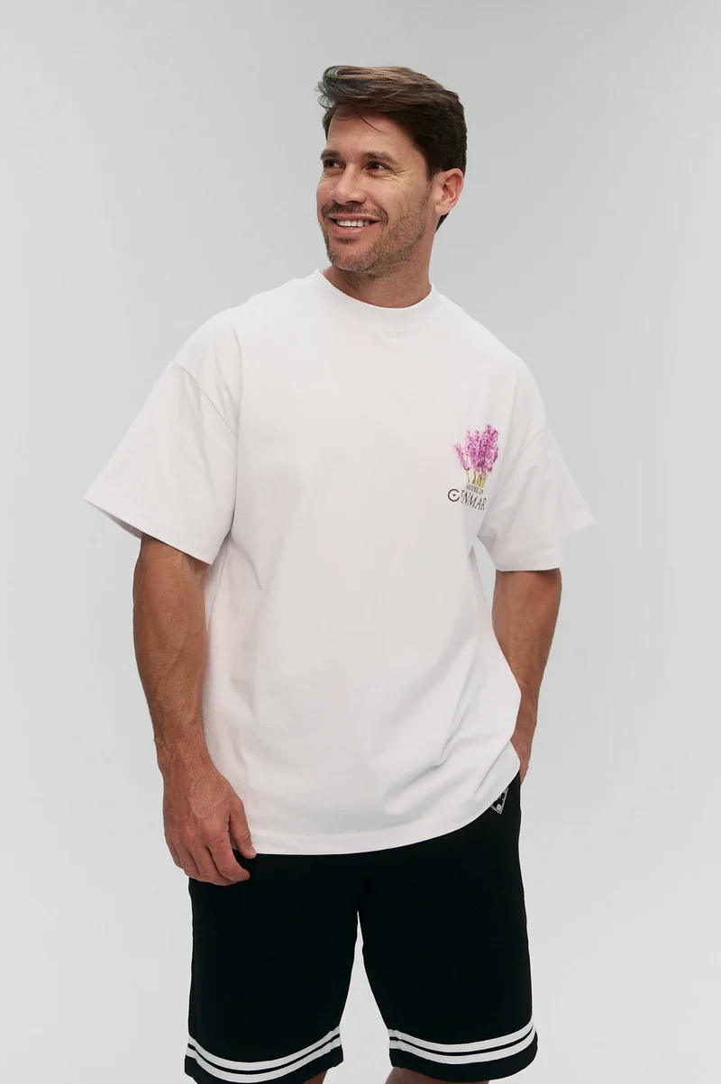 هاوس اوف سينمار White t-shirt with lavender artwork print