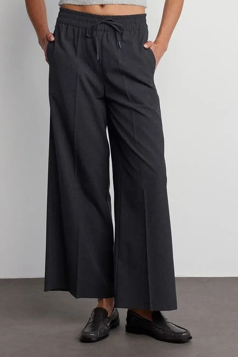 DILVIN Wide-Leg Crepe Trousers With Drawstring Waist