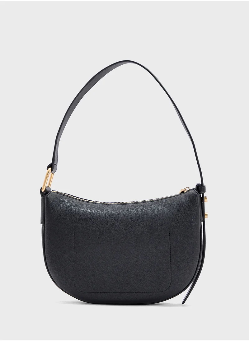 دكني Scarlett Logo Chain Detailed Satchel