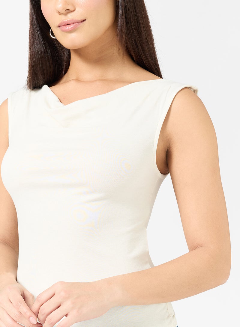 فيرو مودا توب فمجولين بدون أكمام بتصميم شلال - Image 3