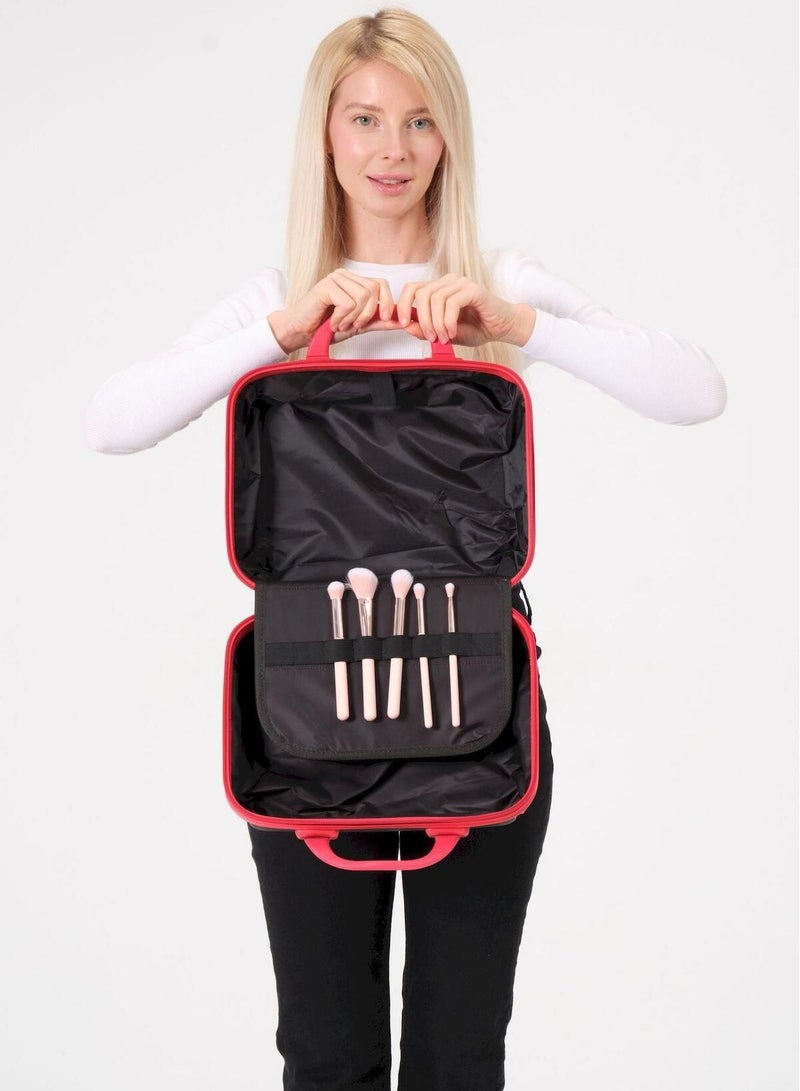 كروسلاند حقيبة مكياج كروسلاند - حقيبة مستحضرات تجميل متينة من البولي بروبيلين، منظم سفر، خفيفة الوزن وأنيقة - لون أسود وأحمر - Image 3