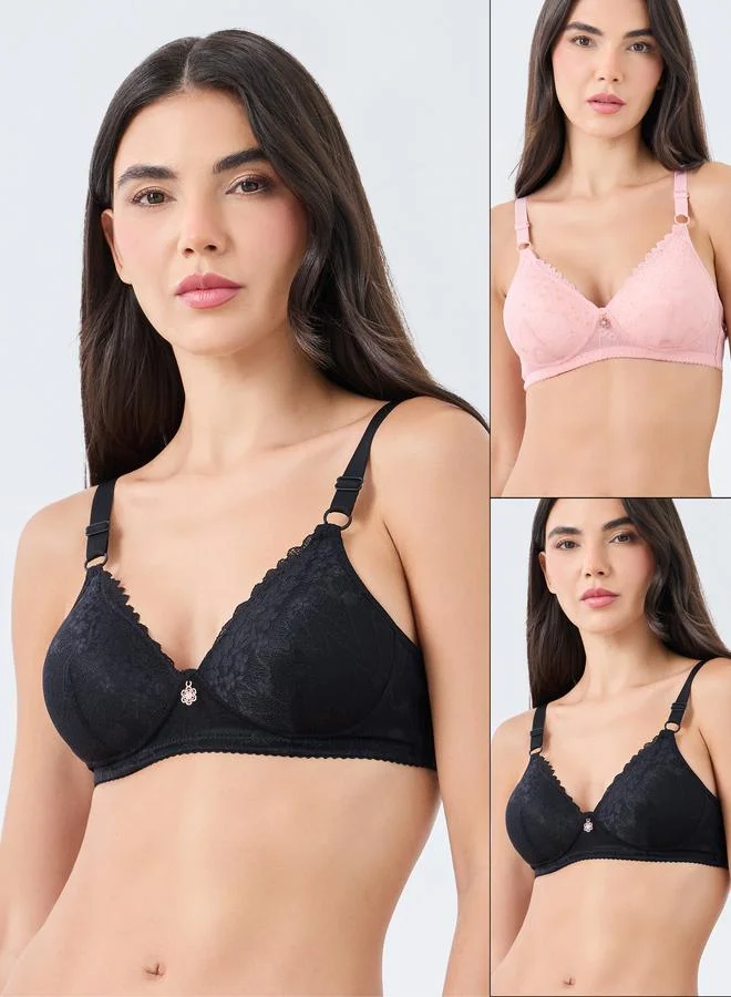 Styli Styli Pack of 2 - Padded Non Wired Lace Bra with Metal Trim