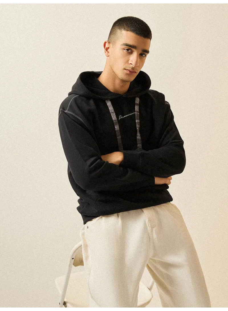 THE BEAR HOUSE  Men's Hoodie for Casual, Daily, or Outdoor WeaR – Classic and Comfortable Style Suitable for Travel, Lounging, or Everyday Use in Any Season for Men | Best Price UAE