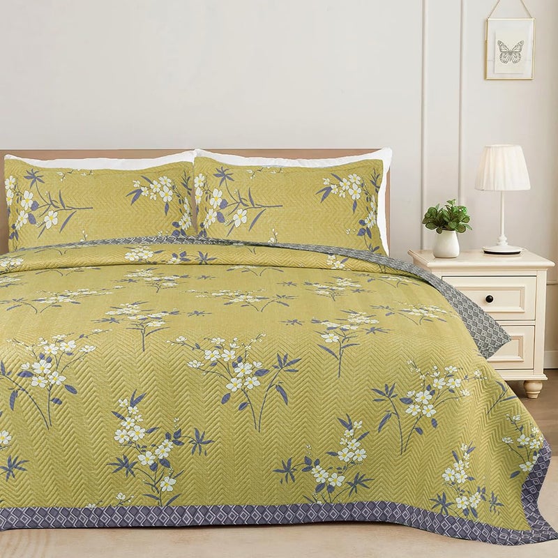 VAS COLLECTIONS VAS COLLECTIONS Ultrasonic Bedcover Bedsheet Quilt Bedspread with 2 King Size Pillow Covers 90 x 100 inches Decorative Bed Cover King Size Green Yellow  - Image 1
