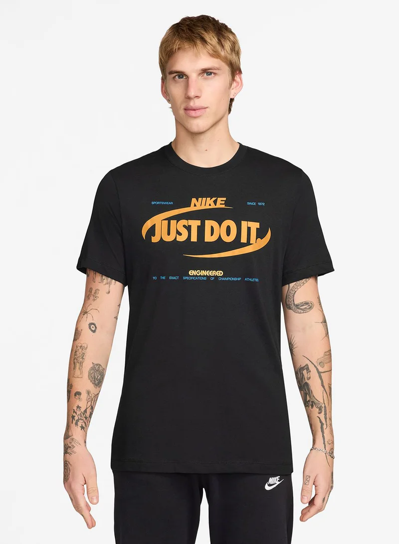 Nike Nsw Just Do It Graphic T-Shirt