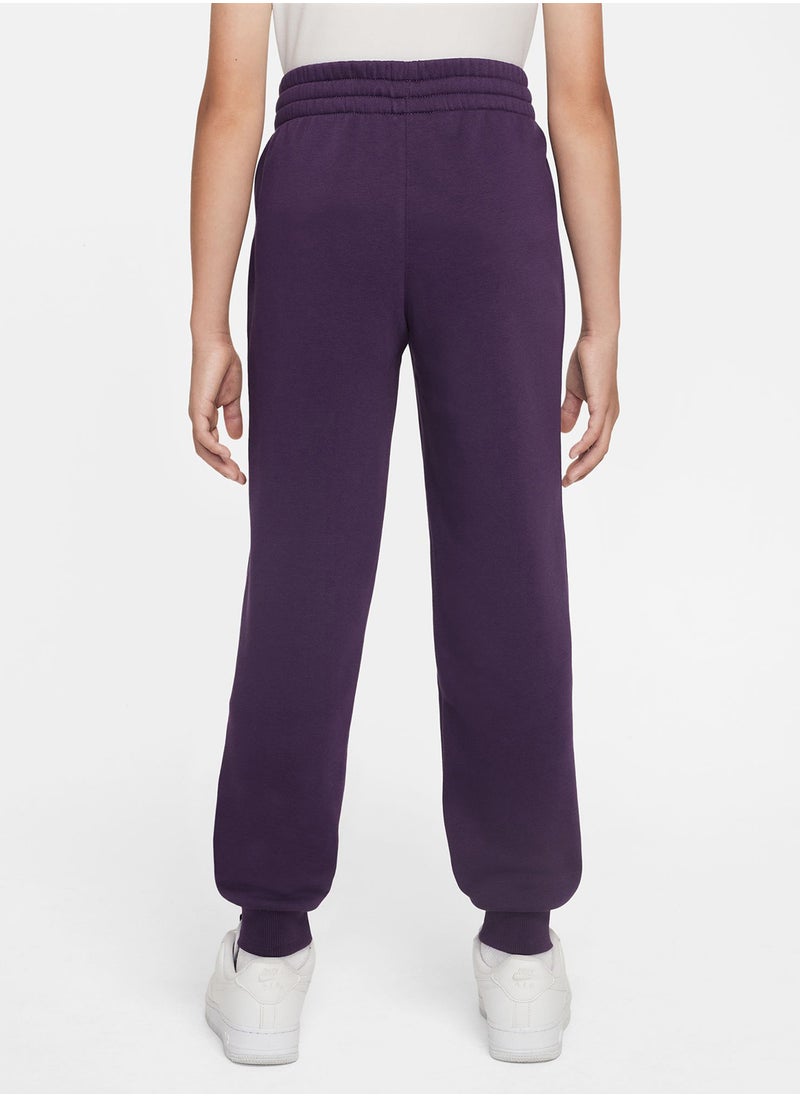 Nike Kids Club Fleece Sweatpants  - Image 2