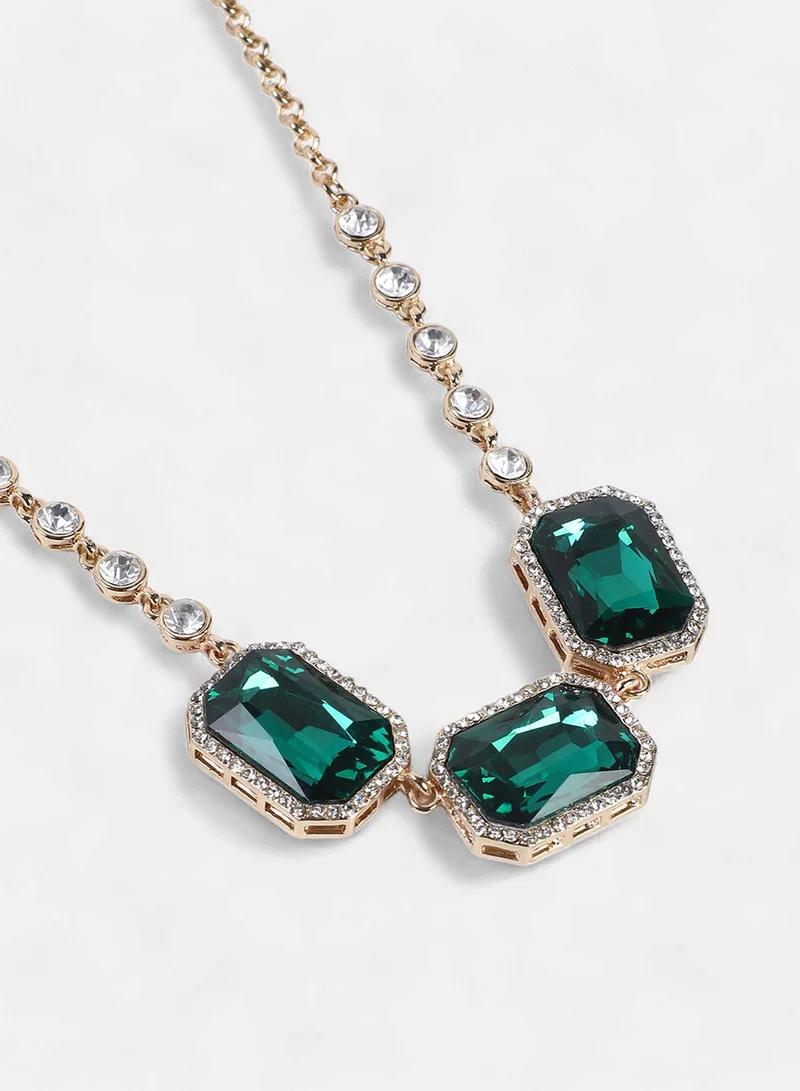 SOHI Contemporary Artificial Necklace Jewellery