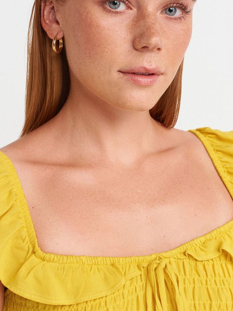 DILVIN Sleeveless Square-neck Blouse With Tie Front - Image 3