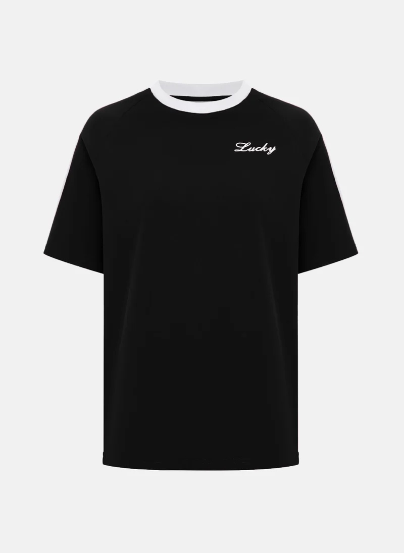 Lichi T-shirt with contrasting stripes and embroidery