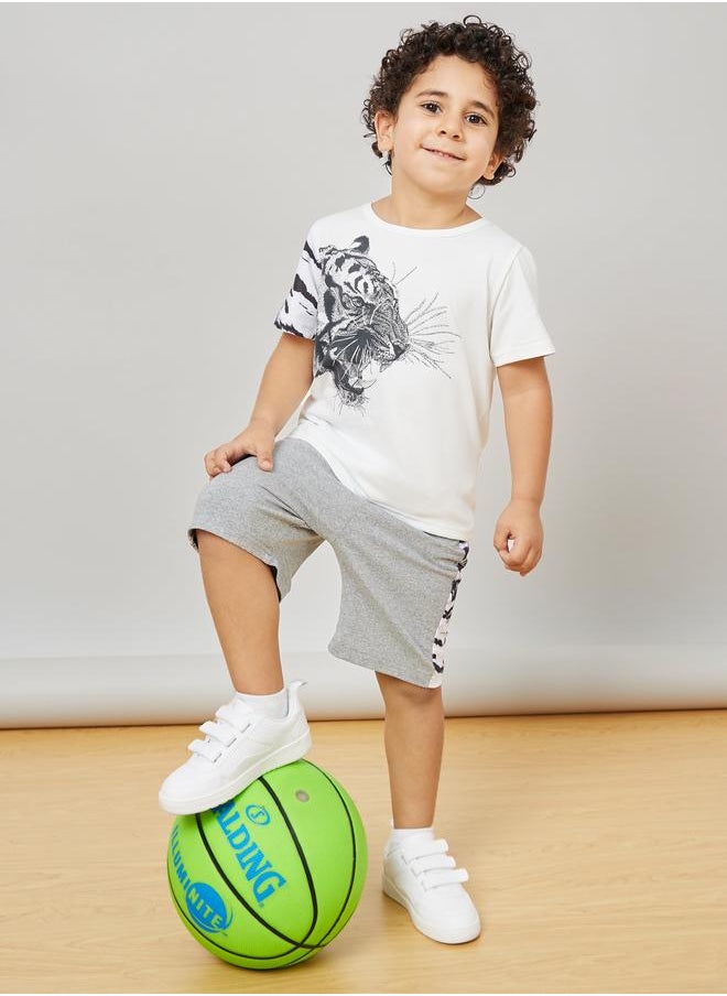 Styli Styli Tiger Graphic Print T-Shirt and Shorts Set  - Image 1