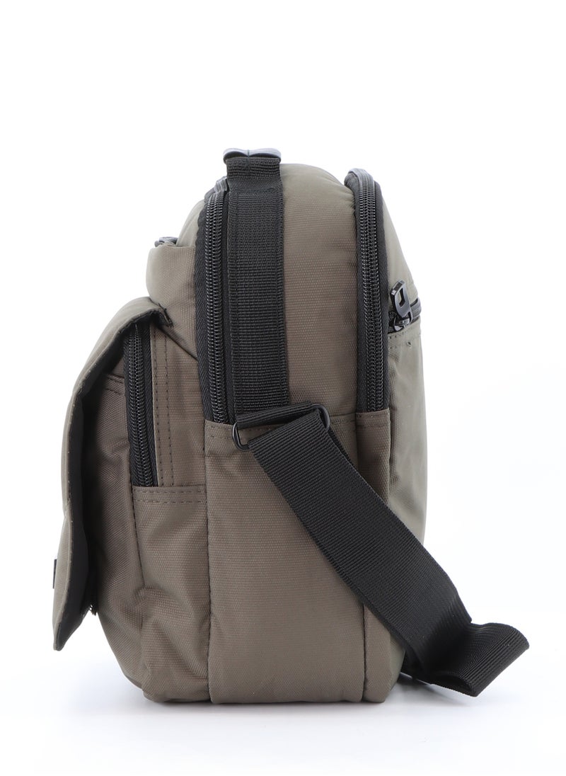NATIONAL GEOGRAPHIC National Geographic Pro Utility Bag  with Handle Khaki - Compact Travel Bag for Men and Women, Shoulder Bag, Portable Organizer, Sustainable Material and Eco Friendly  - Image 3