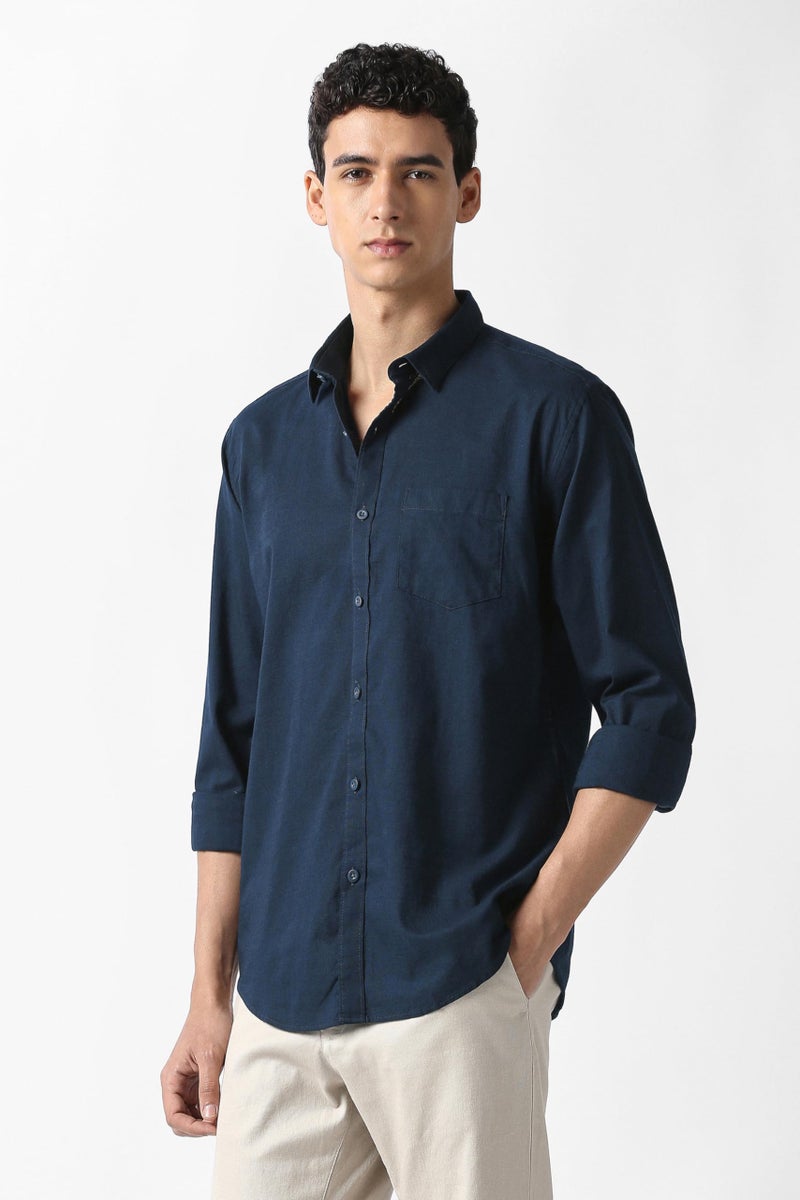Van Heusen Men's Cotton Solid Slim Fit Casual Shirt_Navy_39 - Image 2