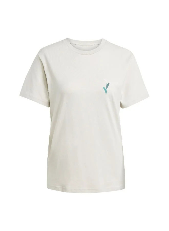 اديداس تيشيرت أديداس نسائي بطبعة بيج