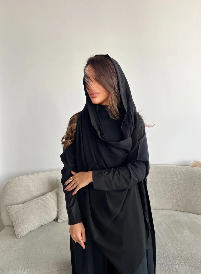 Lusin Abaya Black Abaya With black Stretch Sleeves And Elegant Purple Lines