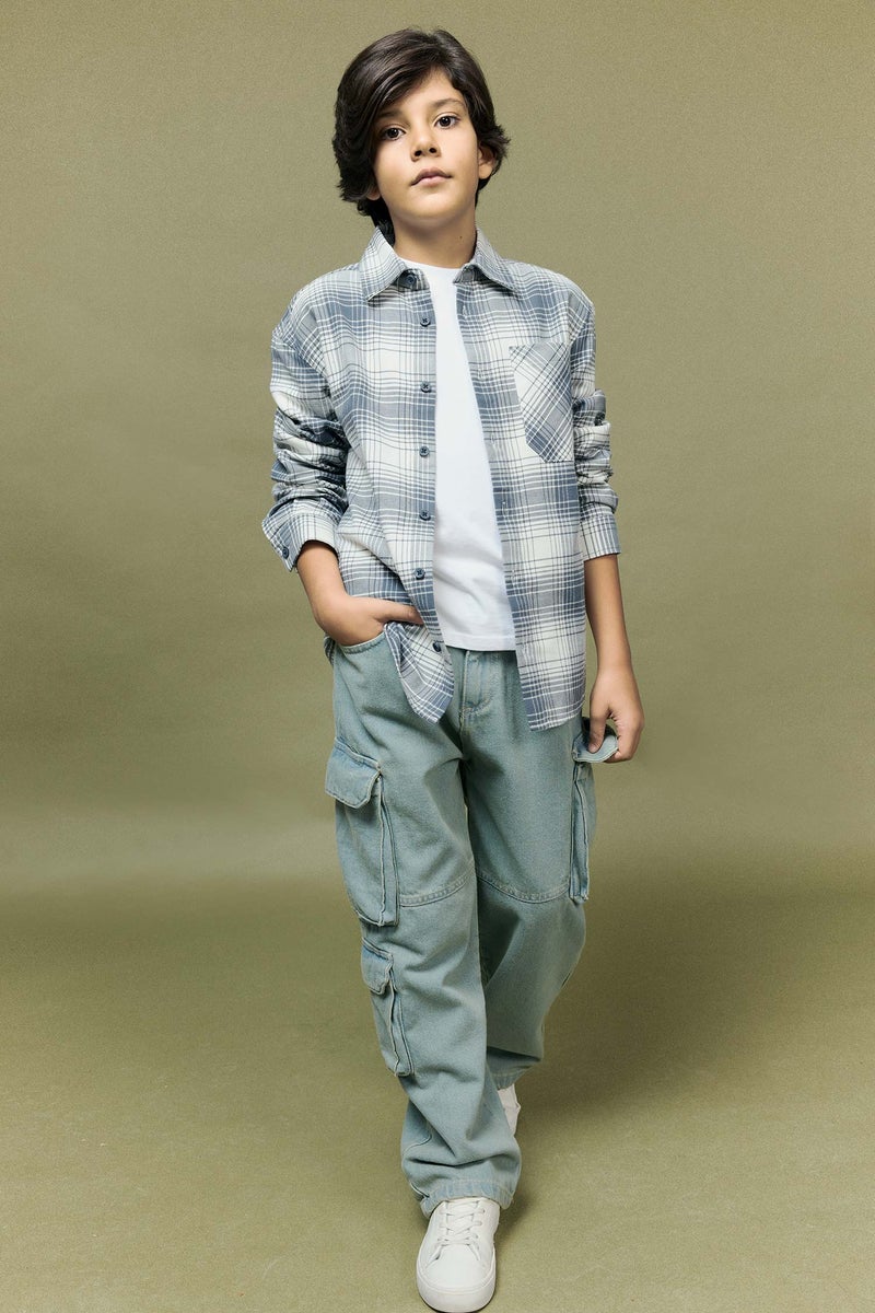 ديفاكتو قميص كاروهات اولادي كم طويل فلانيل اوفر سايز بياقة بولو - Image 4