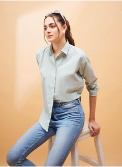 SASSAFRAS قميص سادة كبير الحجم بأكمام طويلة  - Image 2