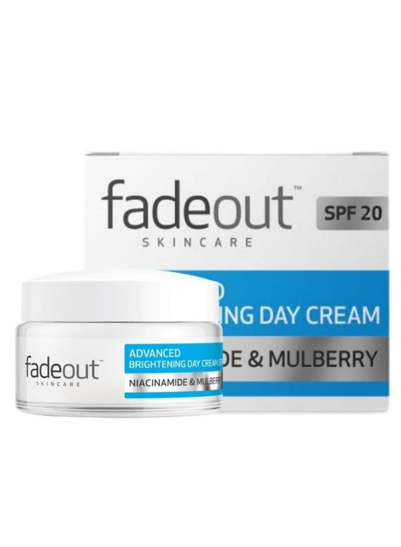 فيد آوت كريم التفتيح النهاري لتبييض البشره بعامل حمايه من الشمس